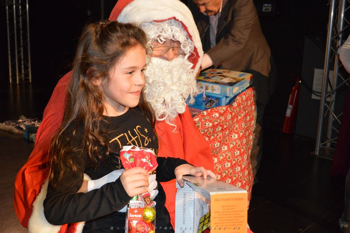 ARBRE DE NOEL 2016 (119).JPG